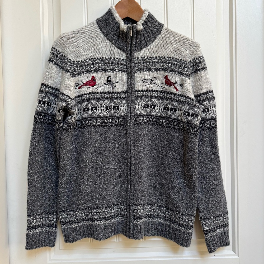 Northern Reflections Grey Sparkle Nordic Cardinal Zip Up Cardigan. Size M